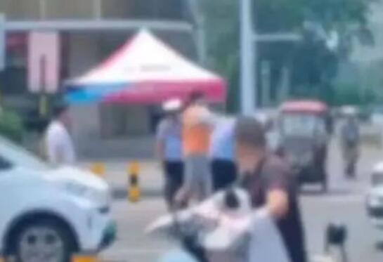男子当街殴打2名交警 警方通报  内幕曝光简直太意外了