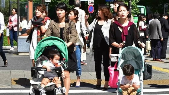 韩国真的没人生小孩了吗?  背后真相令人感到震惊