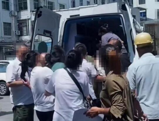 殡仪馆证实岳阳17岁男子中枪身亡  背后真相实在令人感到惊愕