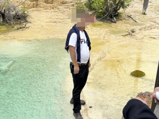 游客踩踏珍贵钙化池 景区报警 背后真相实在令人感到惊愕