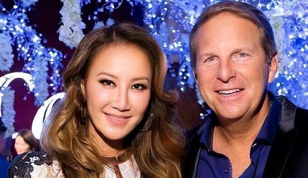 李玟二姐首次露面回应礼服和遗产争议 背后真相实在令人感到惊愕