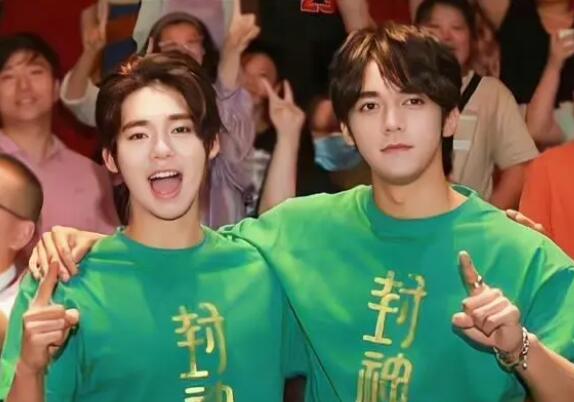 于适回应票房过20亿表演龙吸水 这到底是怎么回事?