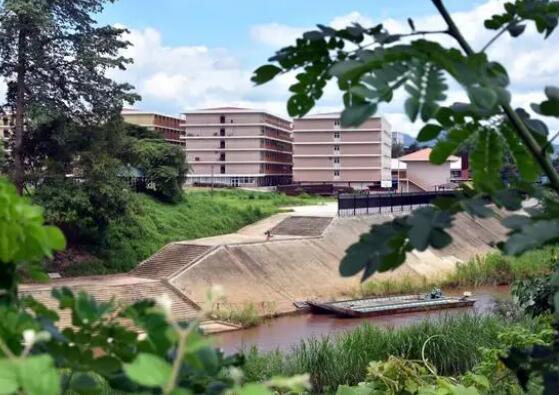 揭秘泰缅边境诈骗窝点 有员工超2万  背后真相让人惊讶万分