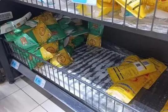 国内多地市民抢盐 有超市货架被搬空  内幕曝光简直太意外了