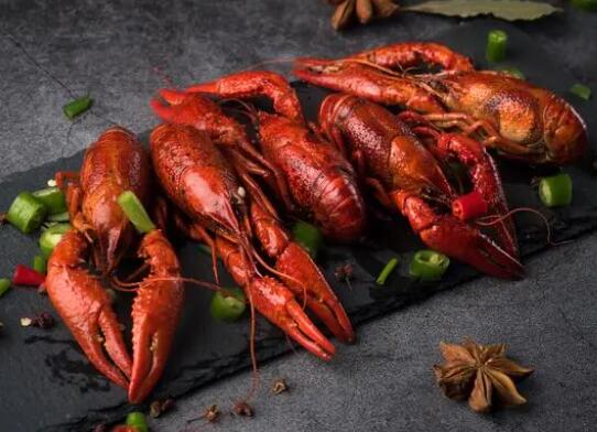 男子洗小龙虾被刺伤3天后离世 背后真相实在让人惊愕