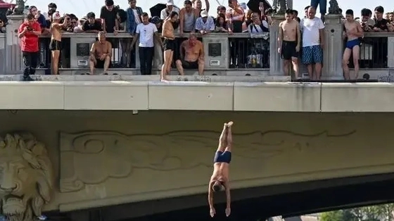 “天津跳水大爷”宣布:不跳了 这到底是怎么回事？