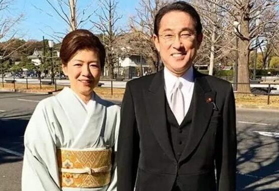 岸田文雄宣布离婚是真的吗? 背后真相令人感到震惊